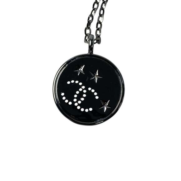 CHANEL Jewelry - CHANEL Necklace